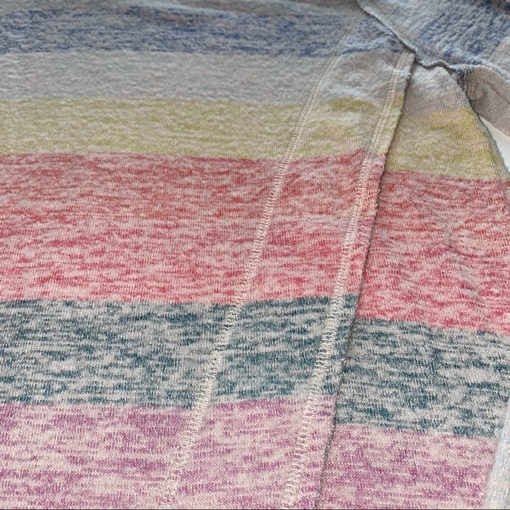 SOLD 💕Chelsea & Theodore Supersoft Striped Sweater - Picture 4 of 12